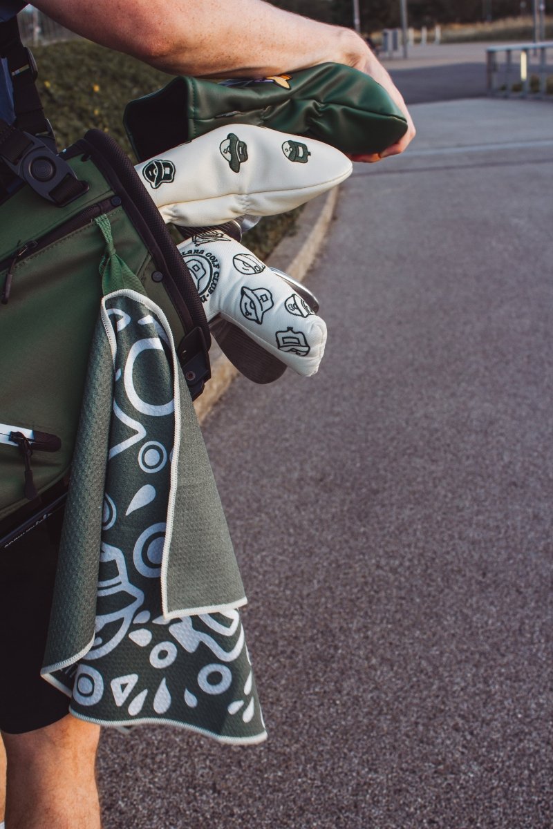 C.G.C Golf Towel - Clara Golf